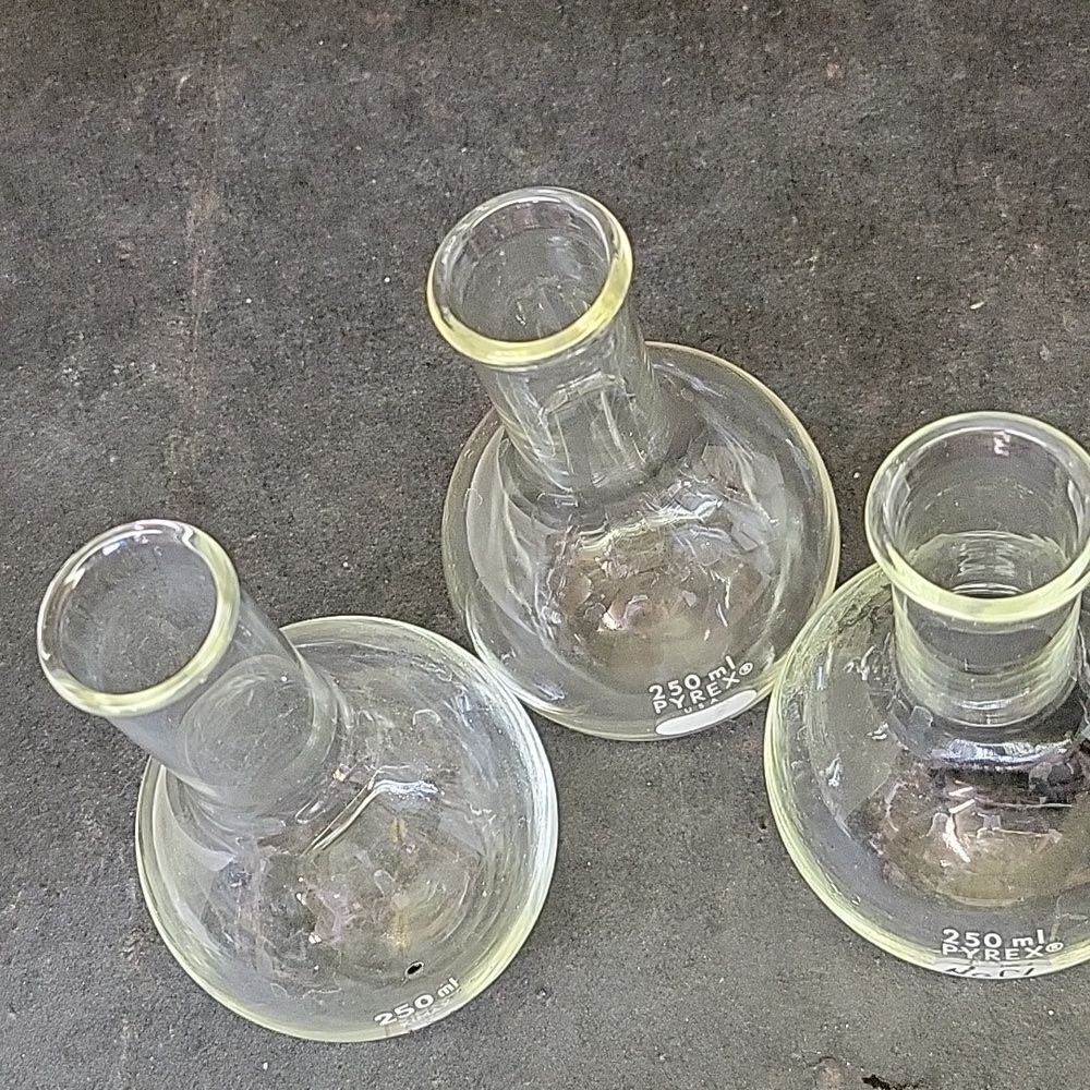 Pyrex 250ml Flat Bottom Boiling Flasks Set Of 5 (Set2) - Picture 4 of 4